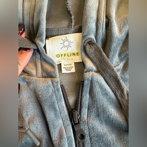 aerie OFFLINE Women’s After Party Velour Oversized Full Zip Hoodie. Like new - Picture 2 of 9